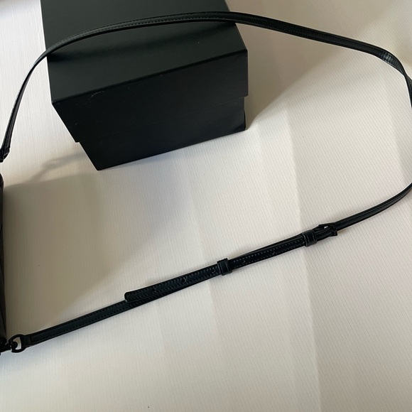 Saint Laurent Toy Loulou In Quilted Leather - Picture 11 of 13